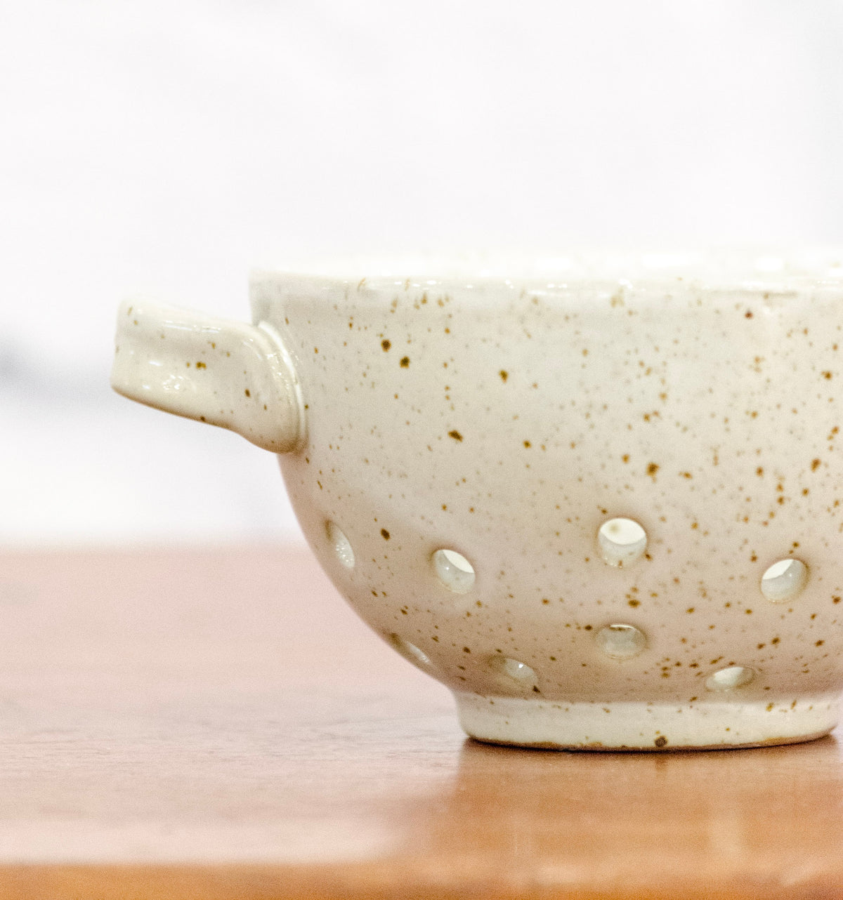 Neutral Stoneware Berry Bowl w/ Handles