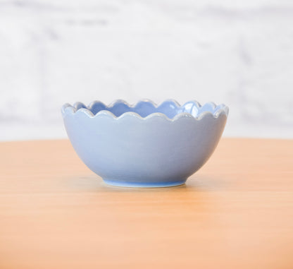 Scalloped Edge Stoneware Mini Bowl