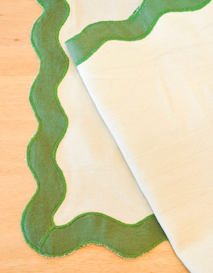 Green Ruffle Edge Placemat