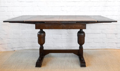 English Cup & Cover Oak Draw Leaf Table