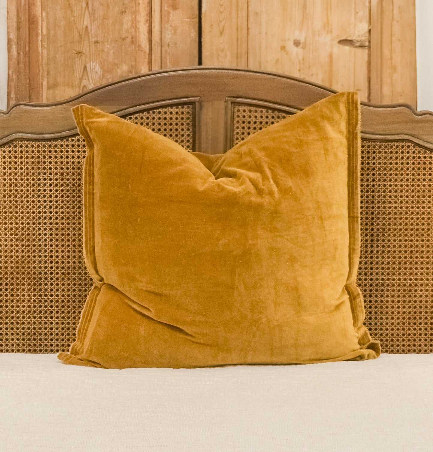 Tahoma Bedding Collection