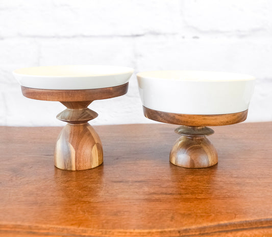 Acacia Pedestal Stoneware Serving Plate