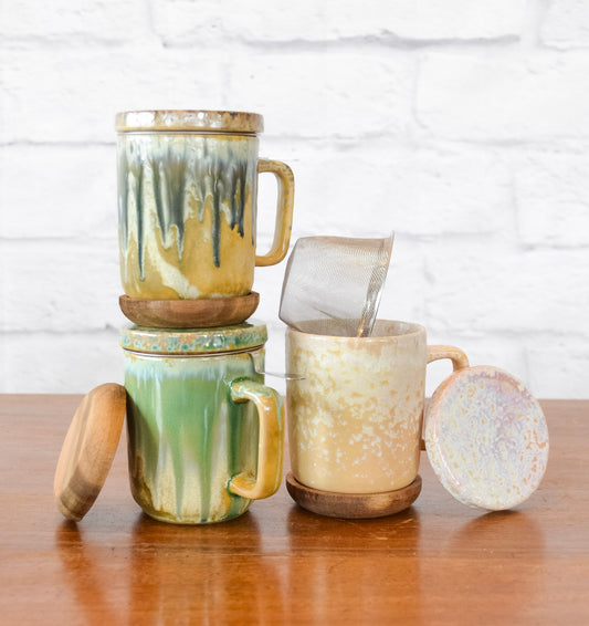 Stoneware Infuser Mug with Acacia Saucer