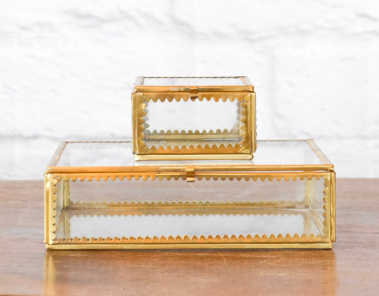 Scalloped Edge Glass Box