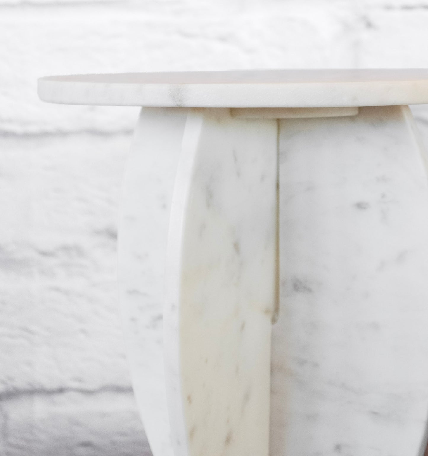 Geometric Marble Riser