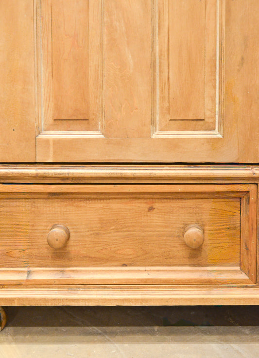 Oak Linen Cabinet