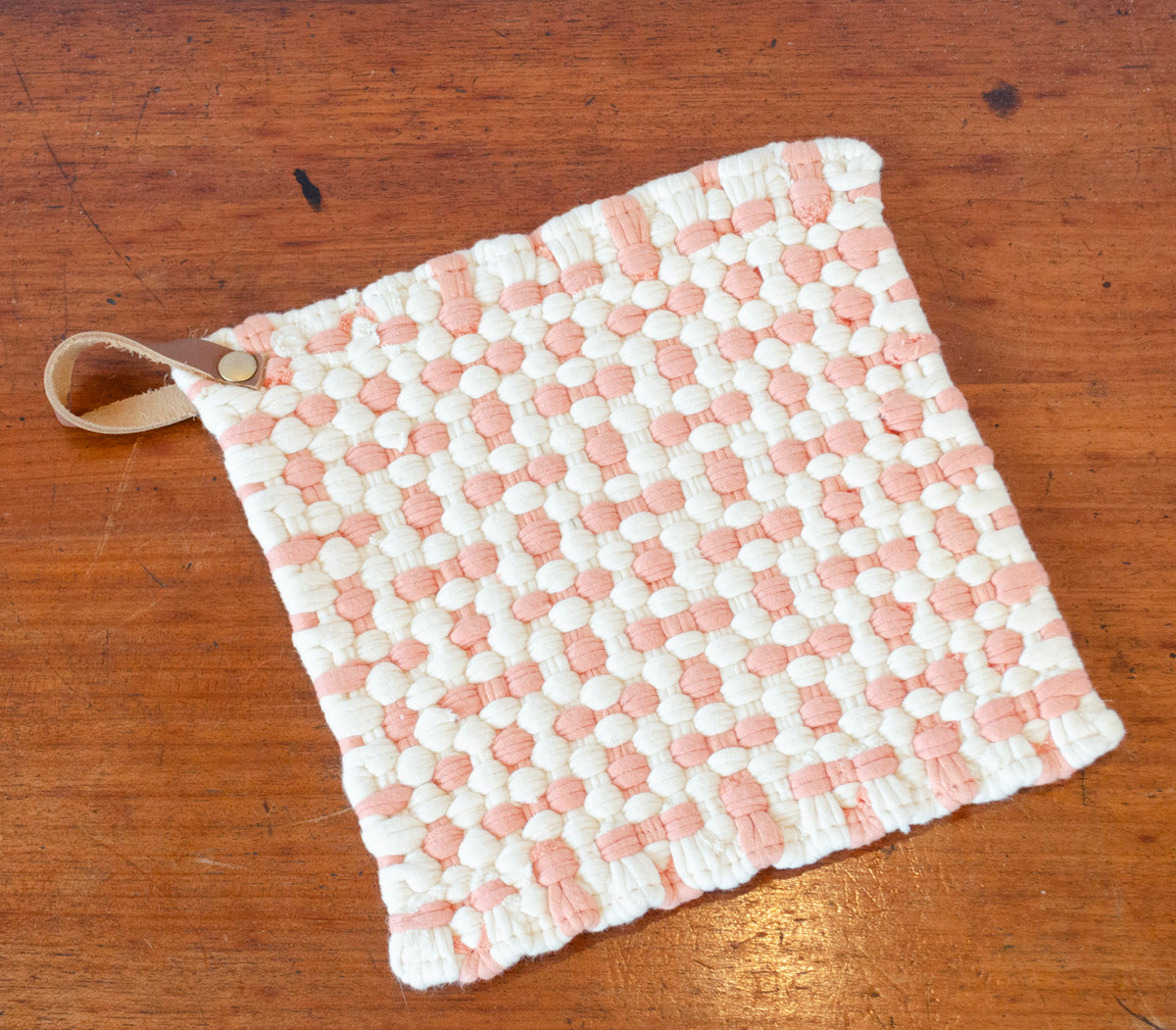 Checkered Crocheted Pot Holder w/ Leather Tie