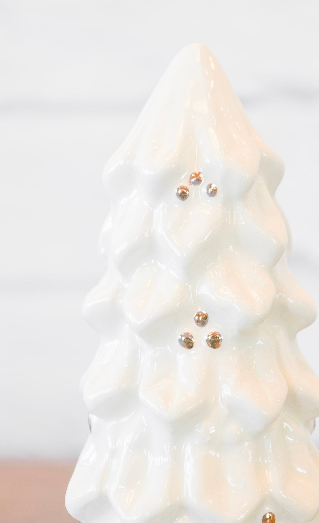 White & Gold Stoneware Christmas Tree