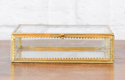 Scalloped Edge Glass Box
