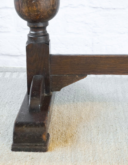 English Cup & Cover Oak Draw Leaf Table