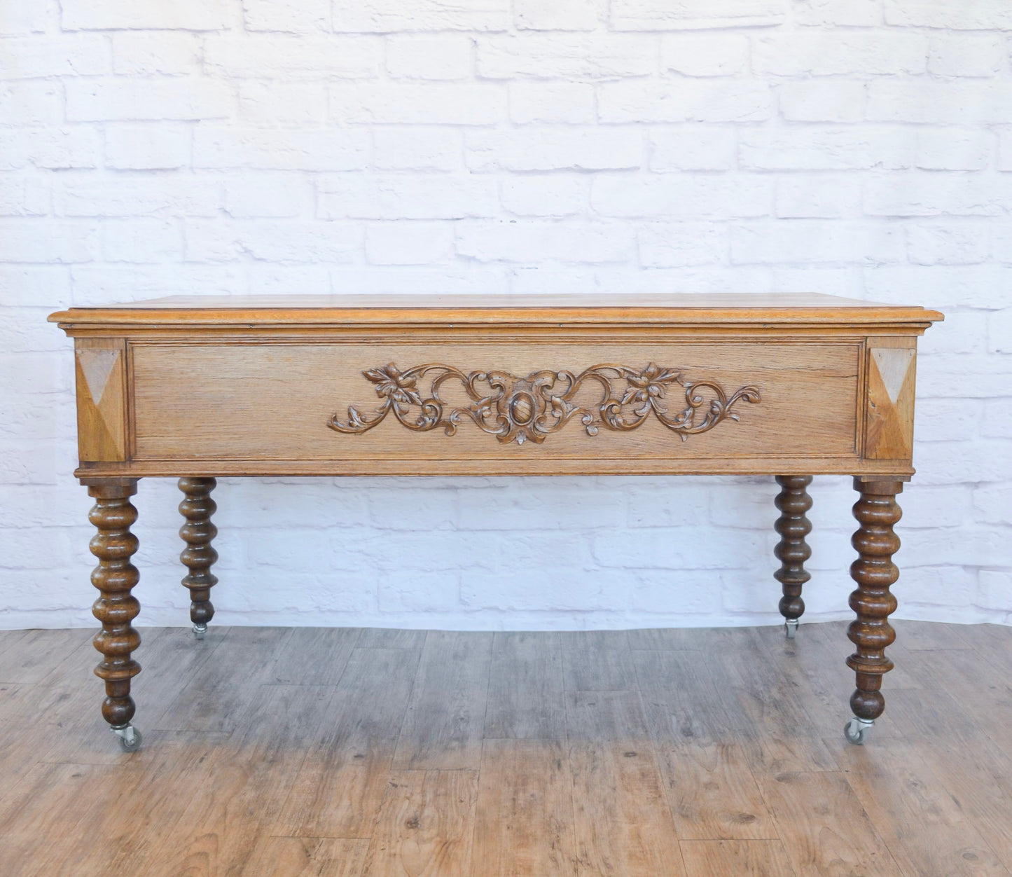 Evangeline Oak Desk