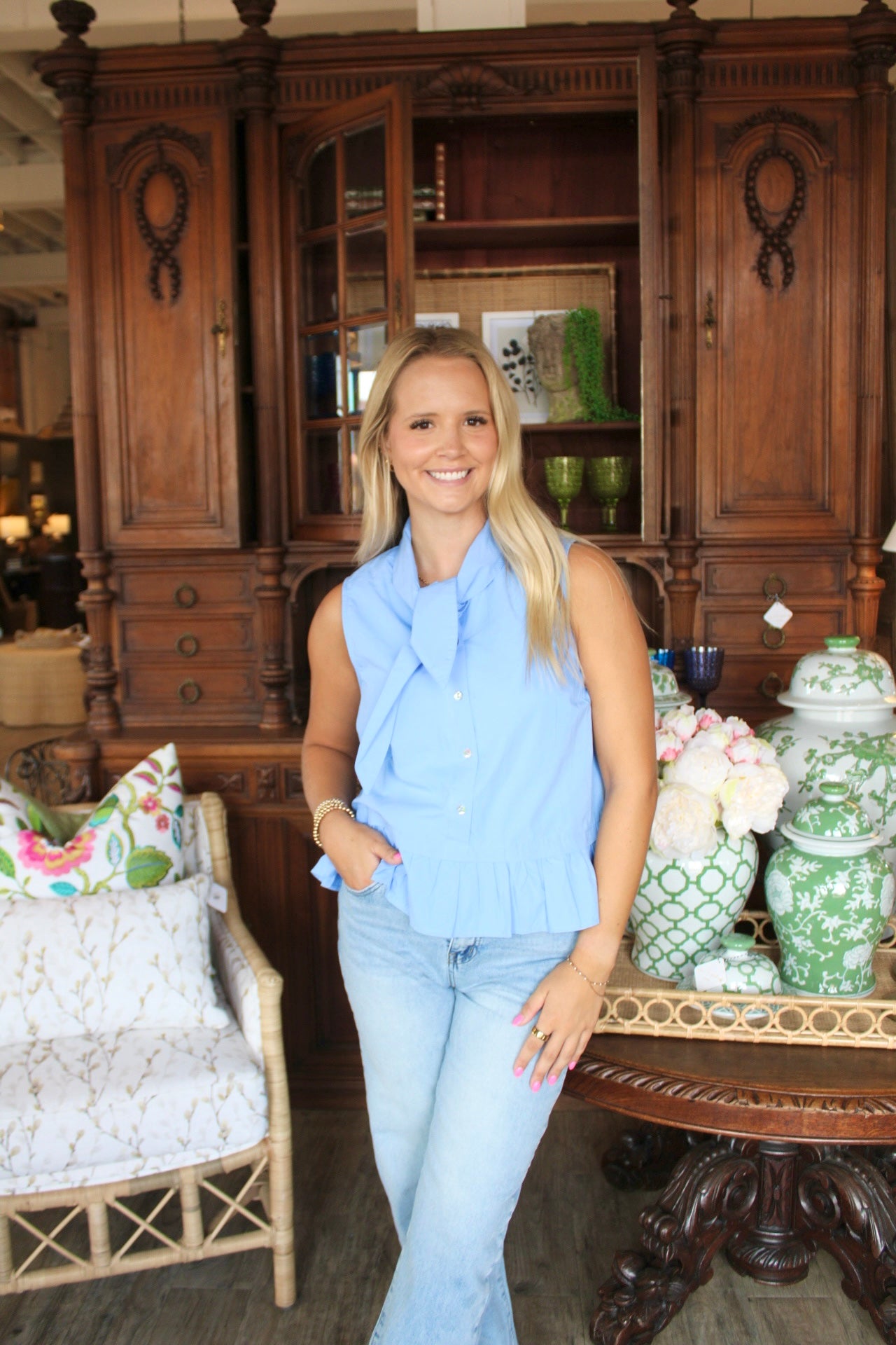 Chantilly Bow Top