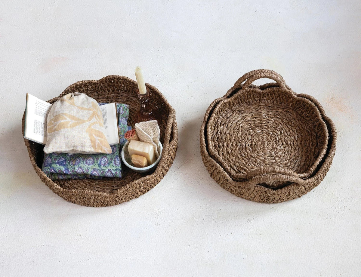 Scalloped Edge Bankuan Rattan Tray