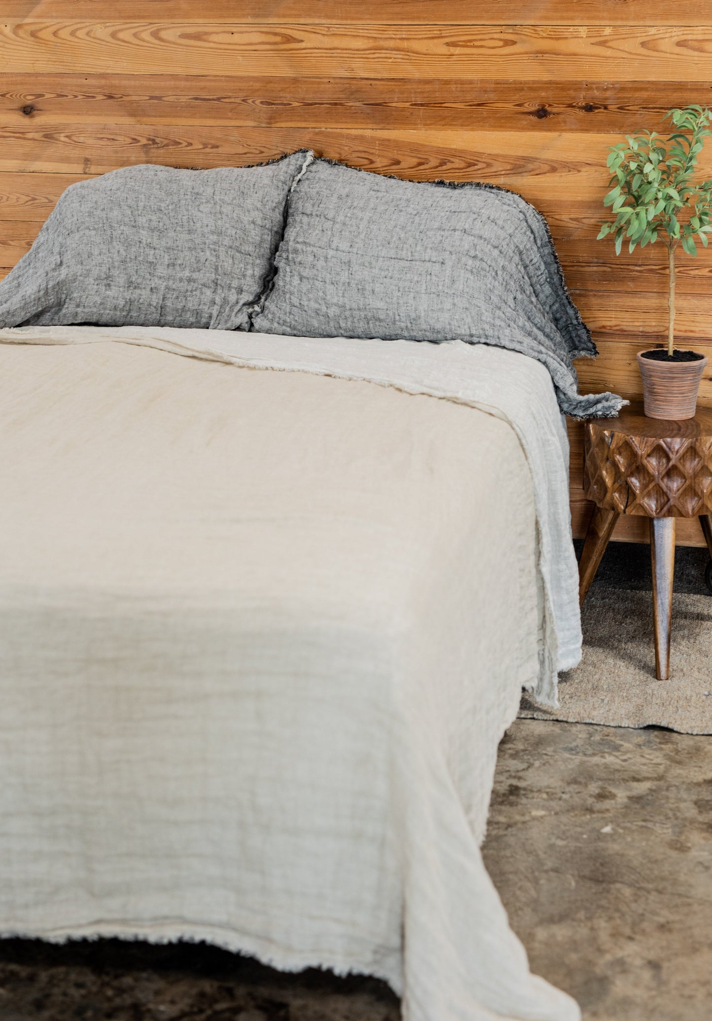 Kent Linen White Collection