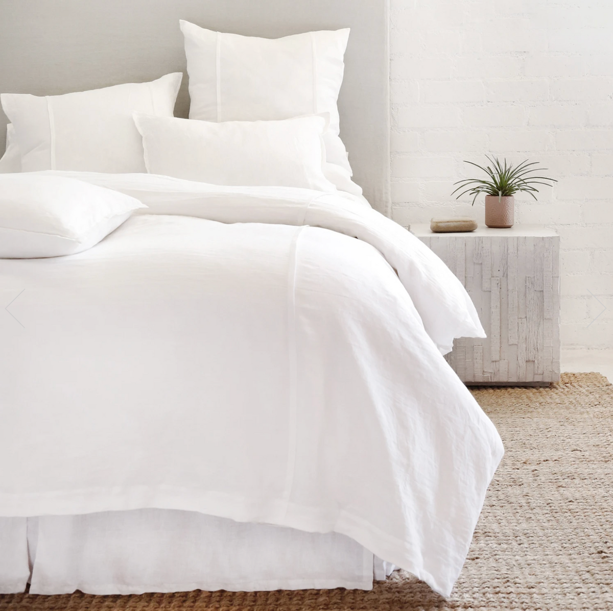 Louwie Bedding Collection
