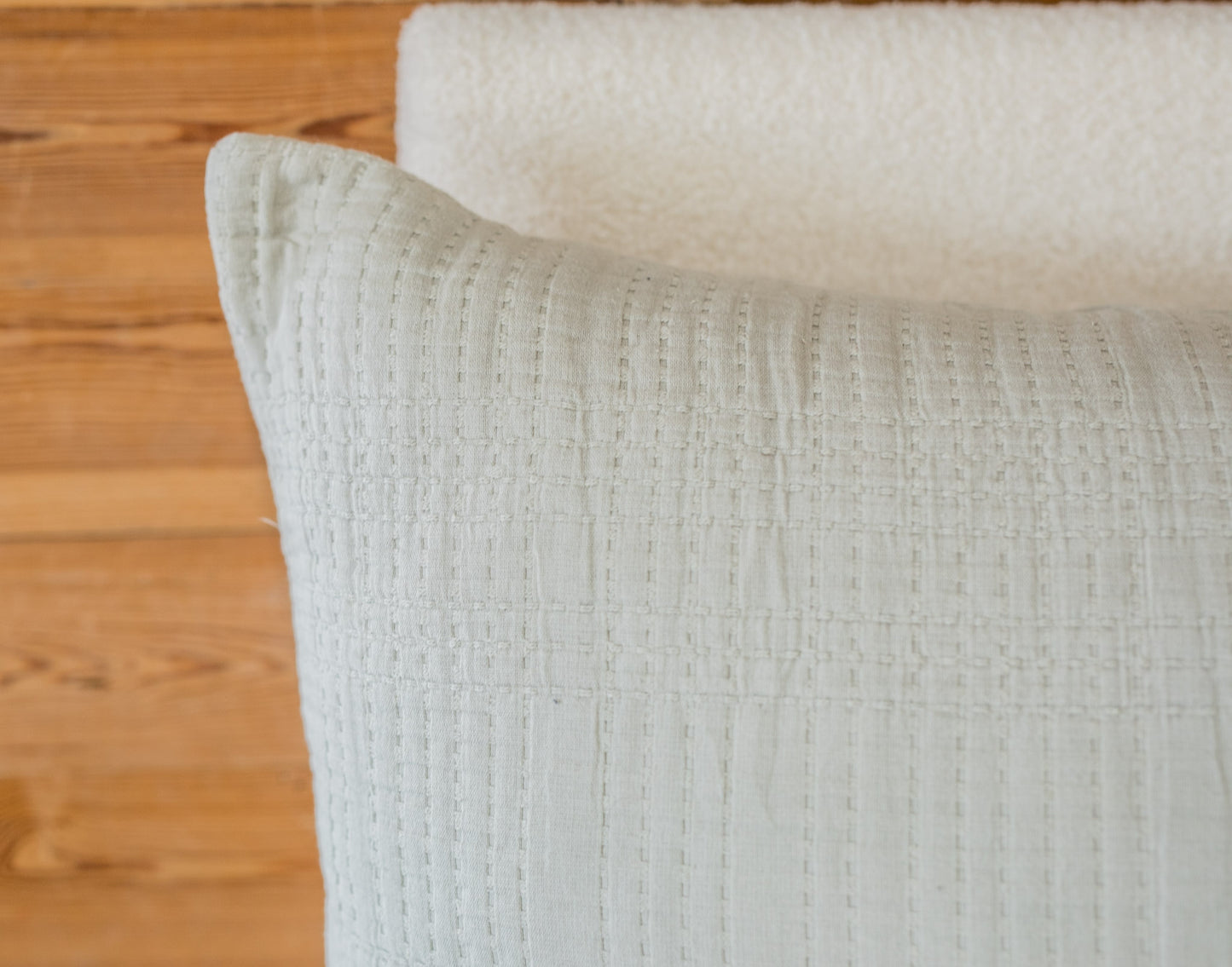 Arrowhead Bedding Collection