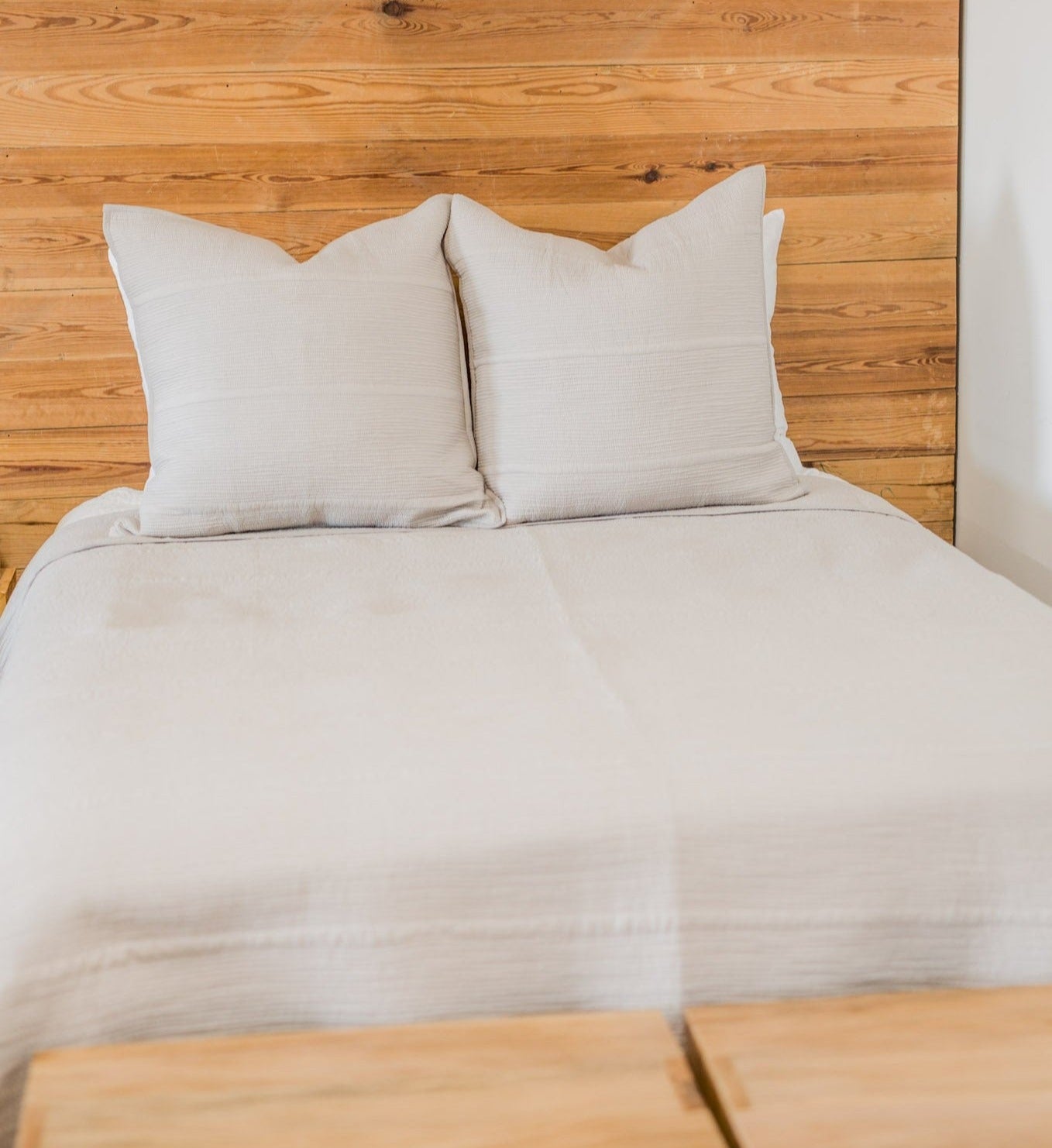 Nunzia Bedding Collection