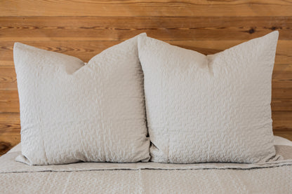 Vance Matelassé Bedding Collection