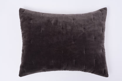 The Roan Bedding Collection