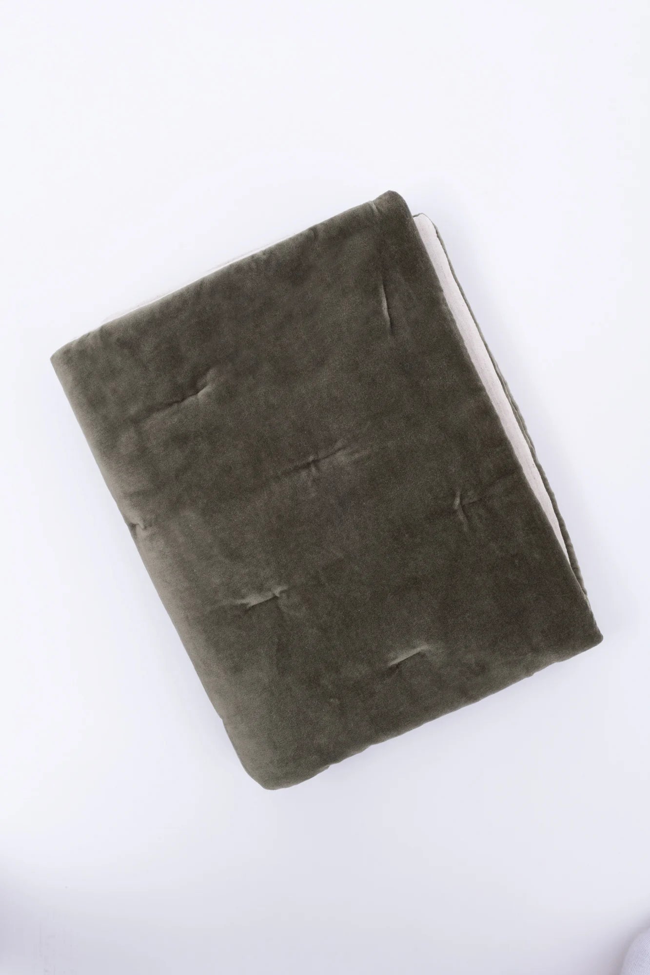 The Roan Bedding Collection