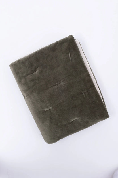 The Roan Bedding Collection