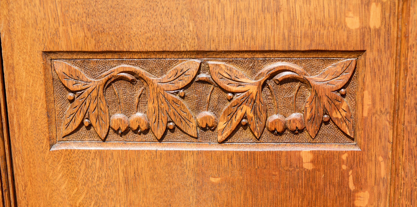 Floral Carved Oak Bed