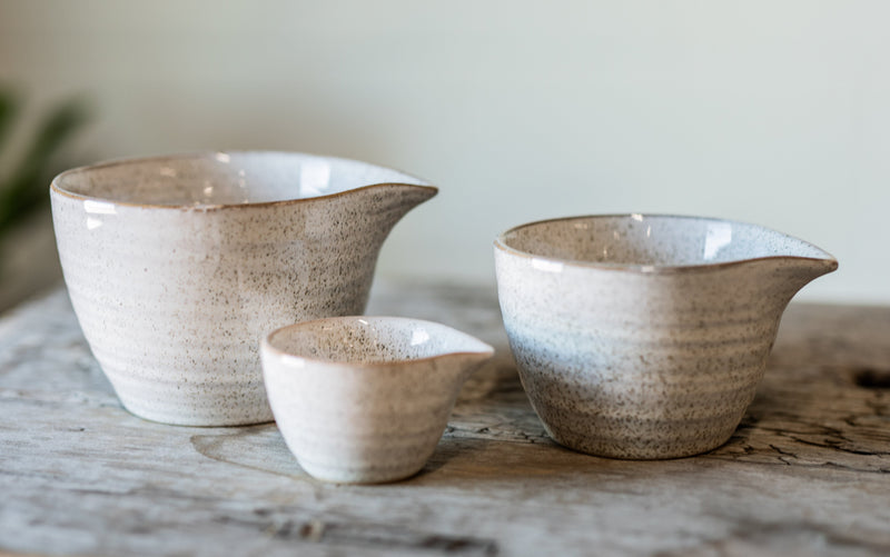 Galiano Spouted Bowl Set