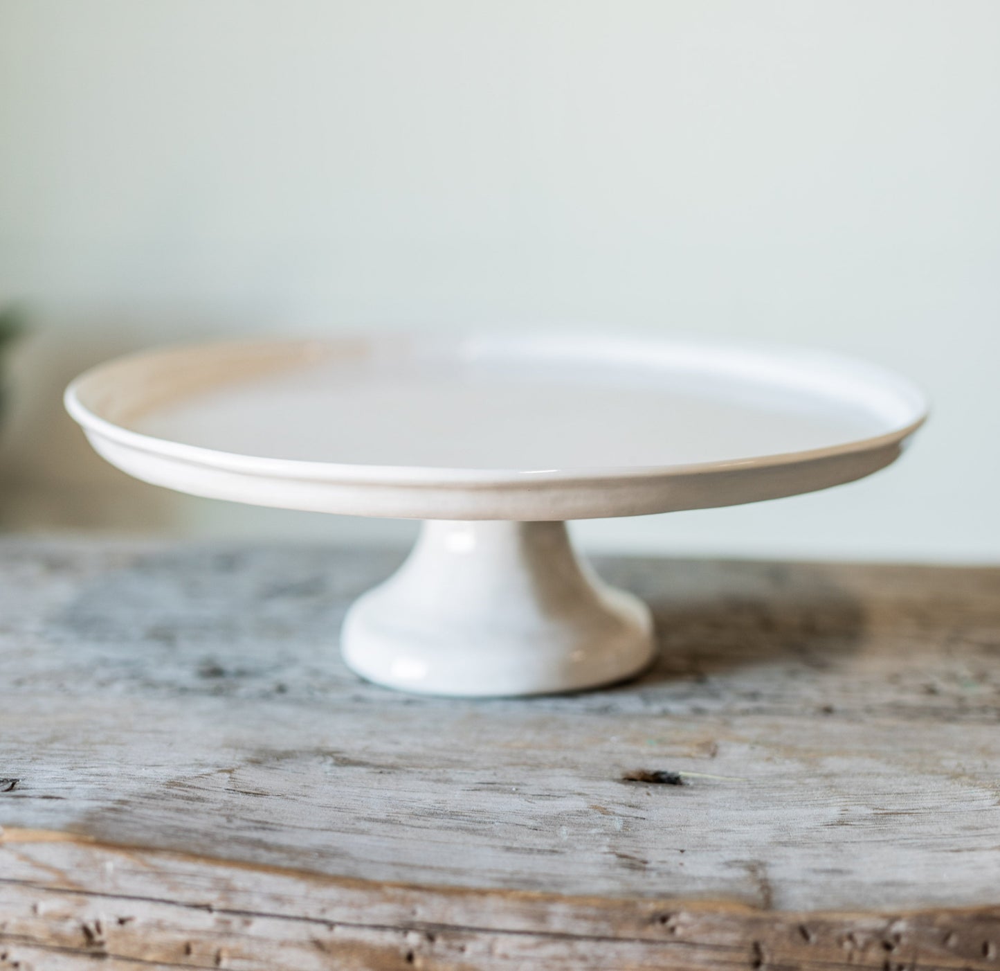 Timeless Cake Stand