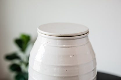 Clarice Tea Container