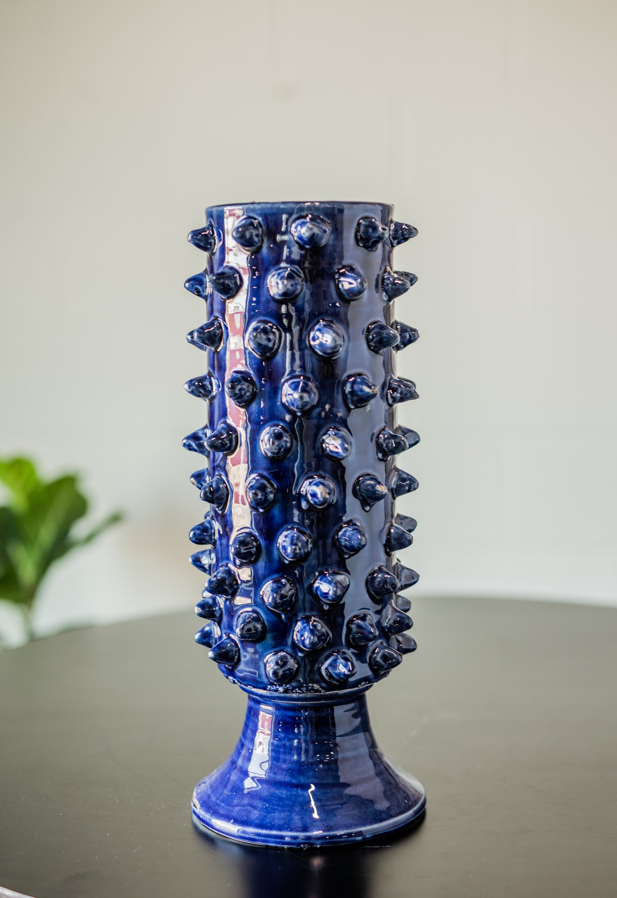 Vinci Pinecone Blue Ceramic Planter